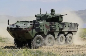 БТР Arma  ищет новых покупателей в Восточной Европе