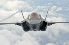 Истребители  F-35  ВВС США могут остаться без нового двигателя