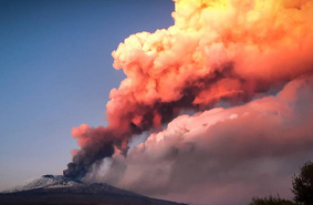 Вулкан Этна проснулся