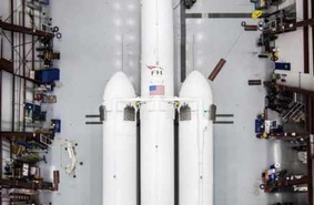 Falcon Heavy готовят к пуску
