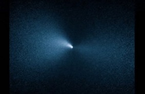 Хаббл разглядел вращение кометы после её пролета