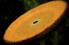Астрономы-любители обнаружили древнейший околозвездный диск