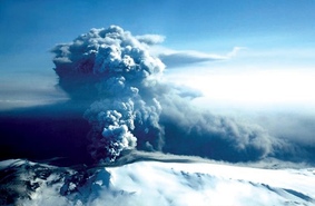 Семь величайших природных катастроф. Часть 5. Гигантские вулканические извержения