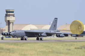Доживет ли бомбардировщик B-52 до 2030-го? Борьба с усталостью металла, как пункт программы обновления