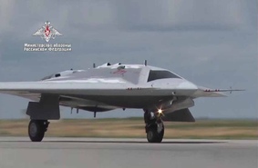 Российский «Охотник» и американские F-117 и RQ-170. Тесная взаимосвязь истребителя Су-57 и БПЛА С-70?