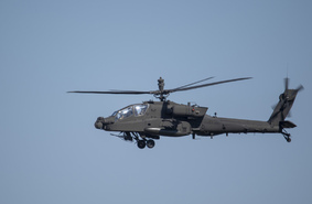 Кто купил новую версию AH-64E Apache?