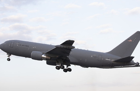 ВВС США обнаружили критичный дефект в топливозаправщике Boeing KC-46