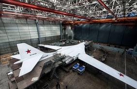 Началось изготовление первой промышленной партии стратегических ракетоносцев Ту-160М2