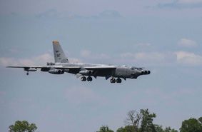 Культура хранения. ВВС США восстановили второй бомбардировщик B-52 с консервации