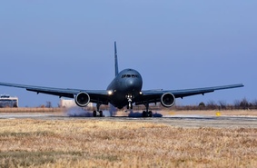 ВВС США частично решили проблему взрывоопасных баков топливозаправщиков KC-46