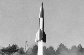 Уникальные фотографии программы создания первой советской дальнобойной баллистической ракеты Р-1