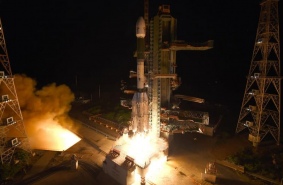 Почему не удался запуск индийского спутника и куда упадут его обломки