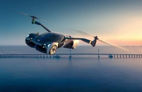 Китайский производитель электромобилей Xpeng показал летающий автомобиль