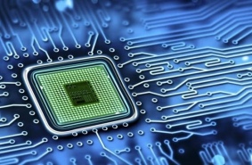 Samsung и IBM создали чипы, отодвигающие закон Мура