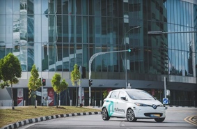 На улицах Сингапура появились первые беспилотные такси