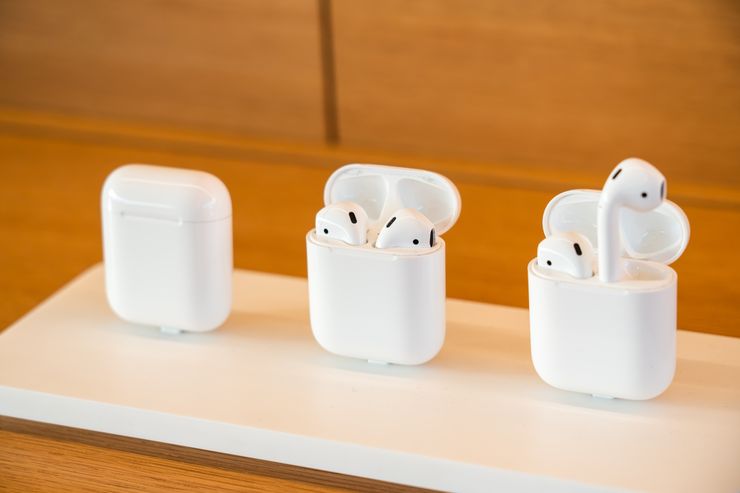 Apple разрабатывает обновленную модель AirPods Pro меньшего размера