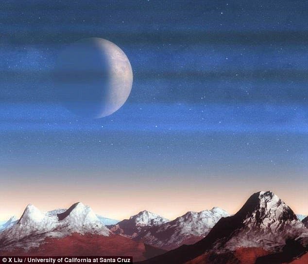 Ученые обнаружили уникальные углеводородные частицы в атмосфере вокруг Плутона. Считается, что они охлаждают планету, поглощая тепло от солнца до того, как оно попадает на поверхность и излучая его обратно в космос.