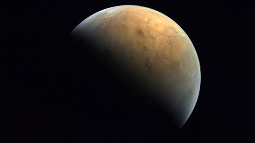 Марс, гора Олимп, потухший вулкан