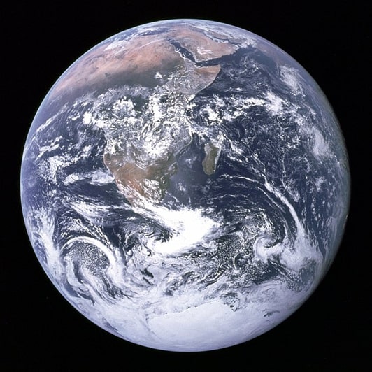 «Голубой мрамор». Земля с Apollo-17 (1972 г)