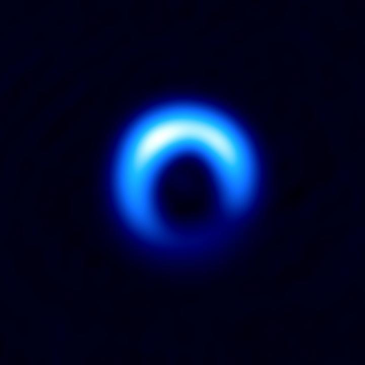 Пылевой диск вокруг молодой звезды HD 142527, наблюдаемой с ALMA
