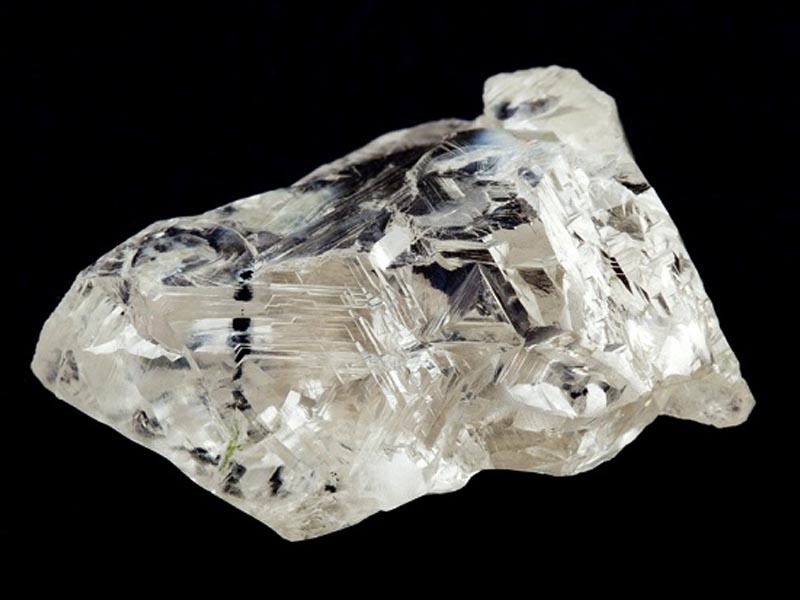 Необработанный камень Алмаз