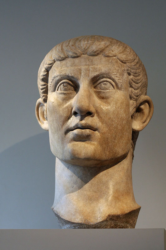 император Юлиан, христианство,император Константин