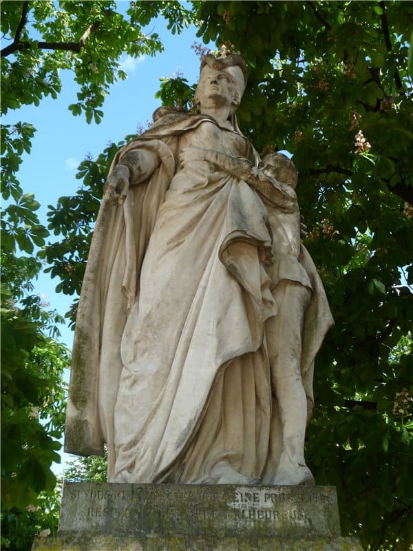 Маргарита Анжуйская, скульптура, Париж, престол