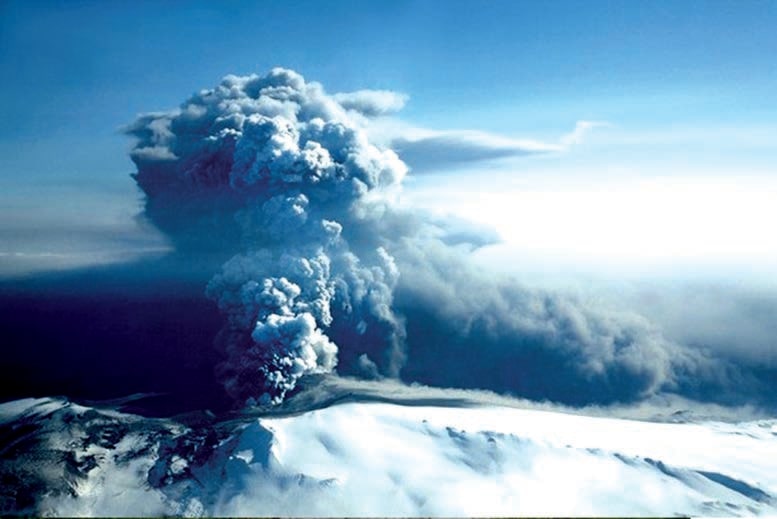 Катастрофа, вулкан Eyjafjallajokull, извержение