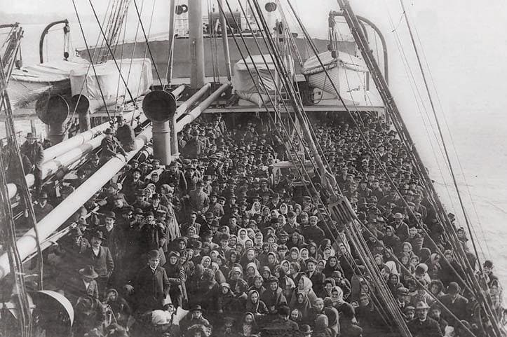 Иммигранты, Атлантический лайнер, США, таможенные чиновники