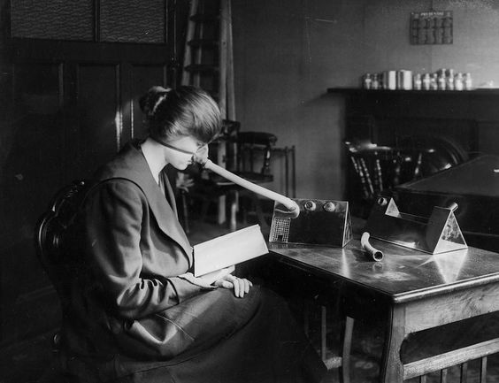 После «испанки» чаще стали проводить профилактику гриппа. На фото – 1919 год