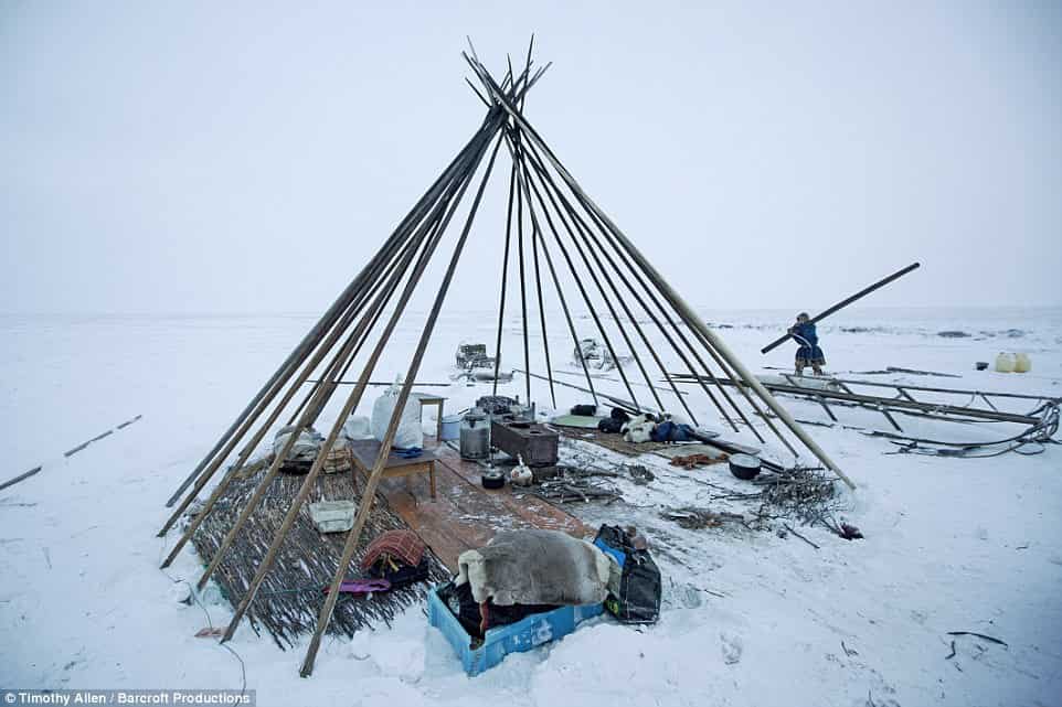 Хорошее ведение домашнего хозяйства: лагерь должен быть уложен до того, как племя перейдет к следующему месту остановки