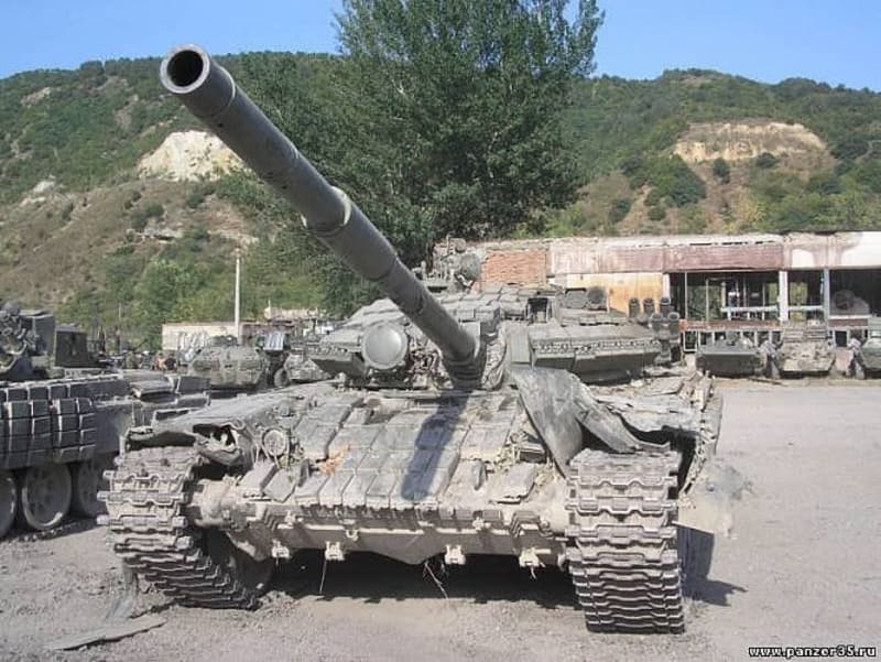 Грузия, танк Т-72 SIM1