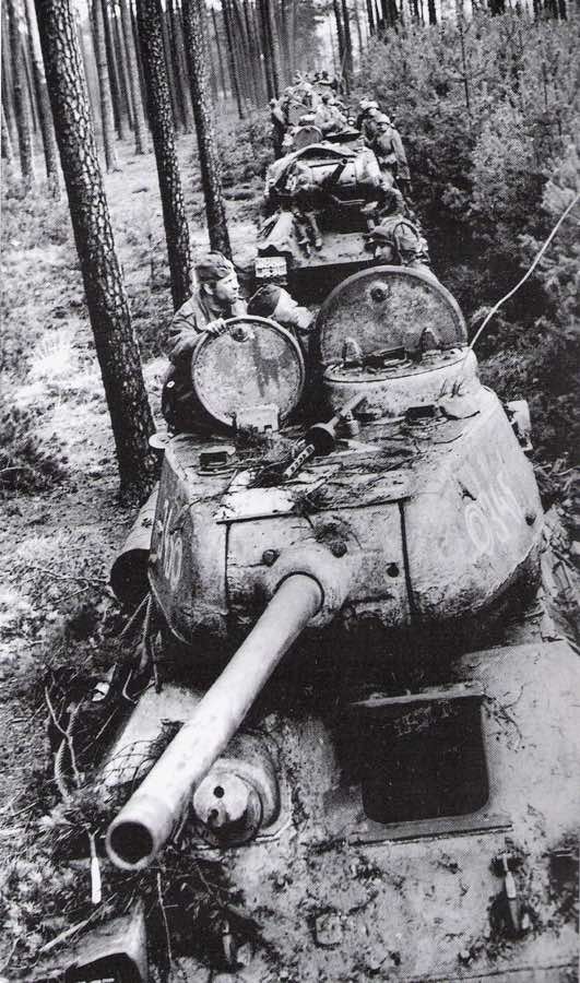 советские танки, кюстринский плацдарм, вторая мировая война