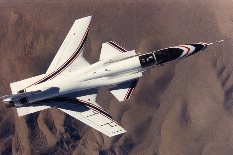 Grumman X-29, истребитель, США, схема «утка», крыло обратной стреловидности