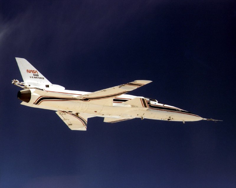 Grumman X-29, истребитель, США, схема «утка», крыло обратной стреловидности