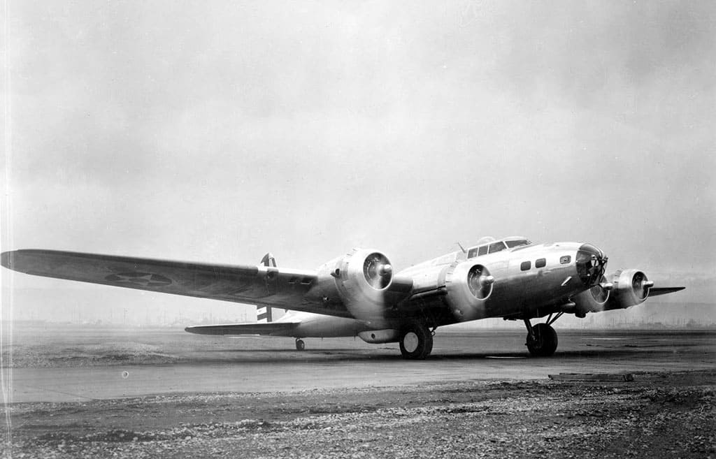 бомбардировщик, Боинг B-17D, мотор Райт, конструкция