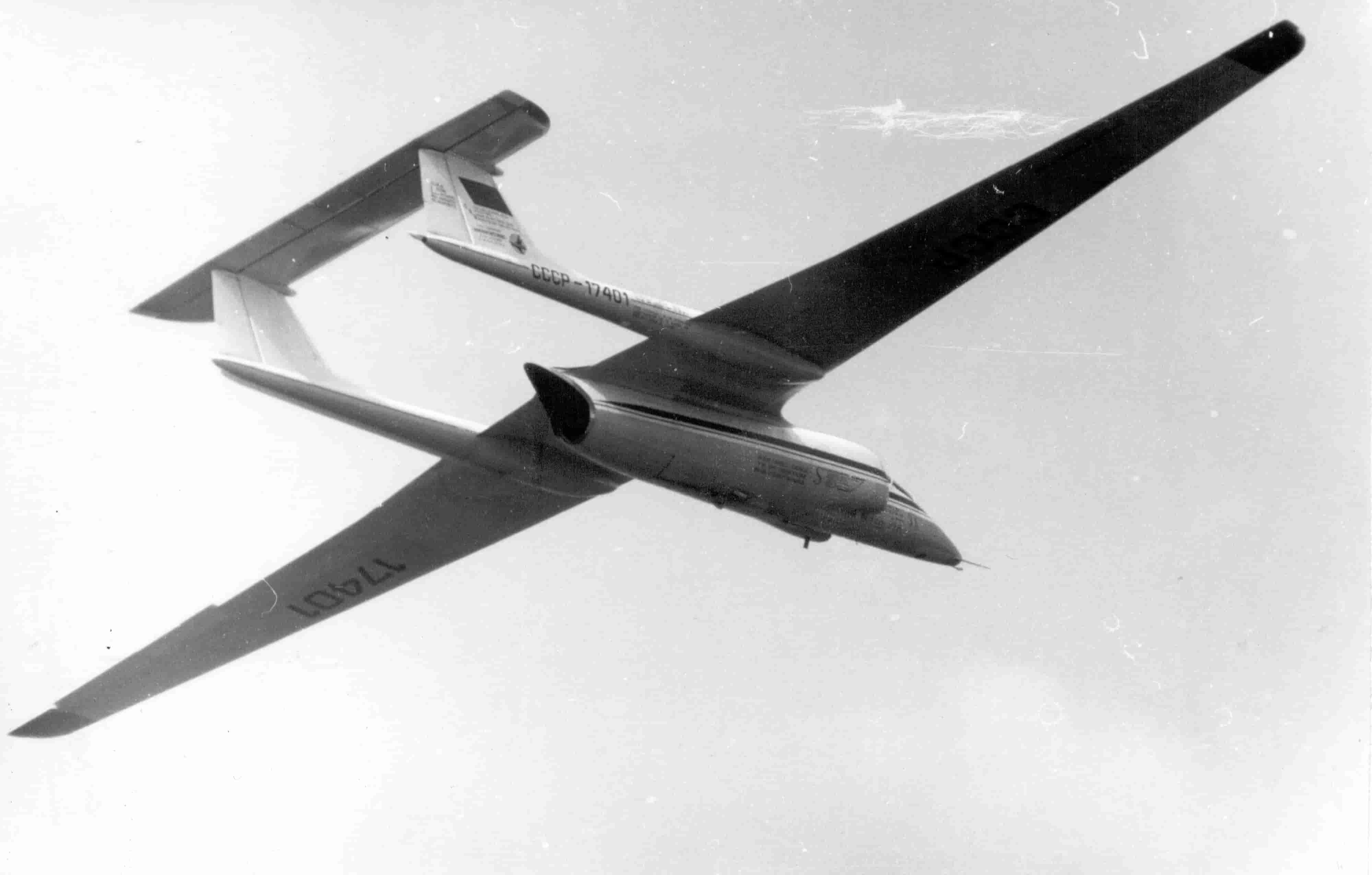 самолет М-17, схема самолета, профиль крыла самолета