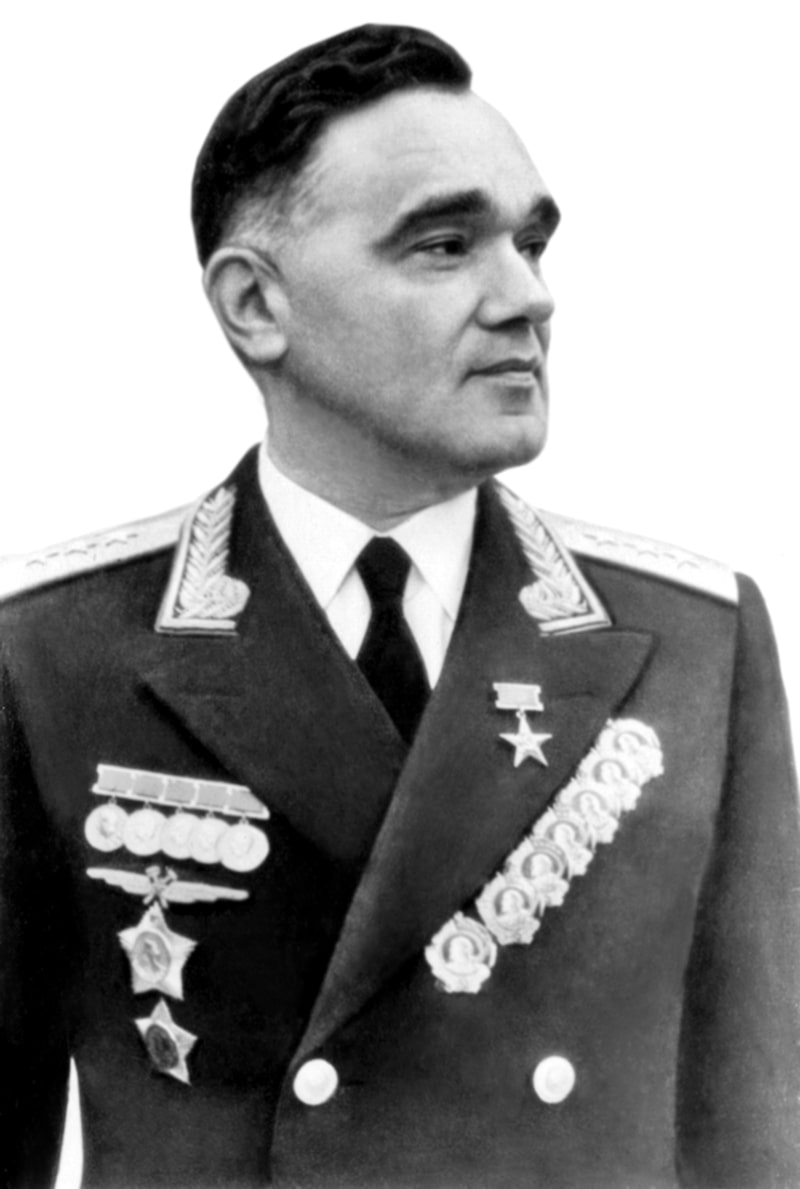 руководитель окб-115, генерал-полковник, александр яковлев