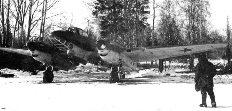 Бомбардировщик, Пе-2, подвеска, бомбы, задание, эскадрилья