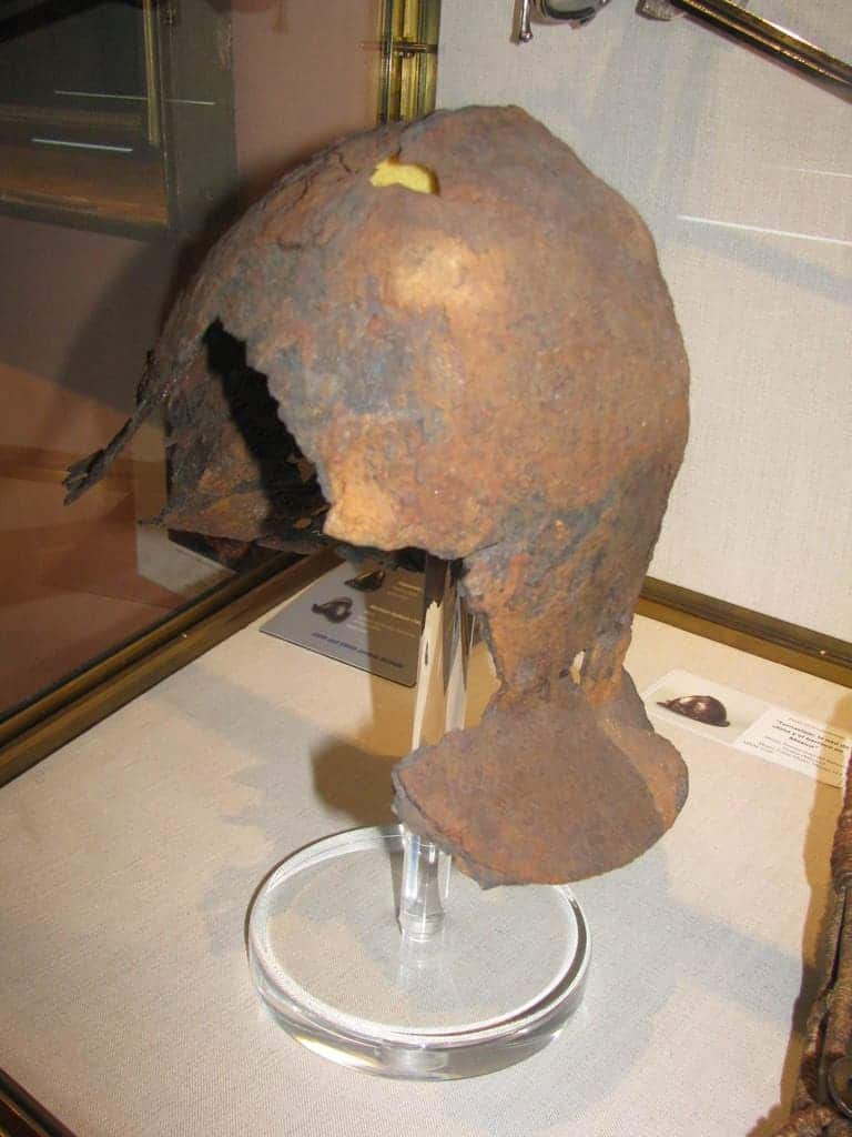 Испанский шлем - артефакт XVI века