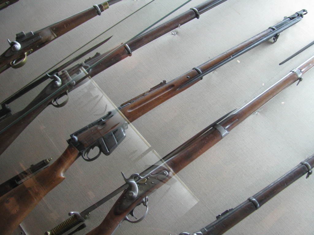 экспозиция музея, стрелковое оружие, флот Испании