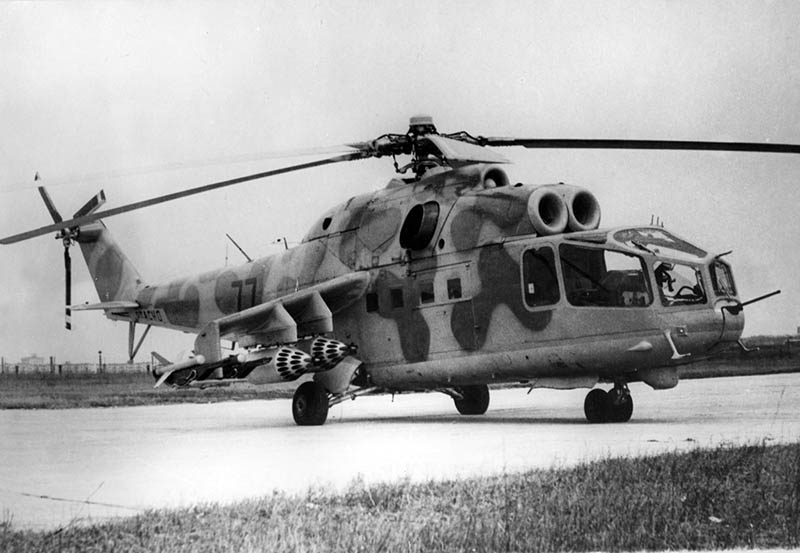 транспортно-боевой вертолет Ми-24А, СССР, авиация