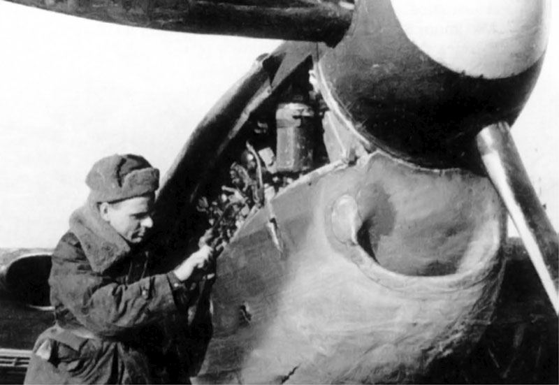 Пе-2, самолет, бомбардировщик, мотор