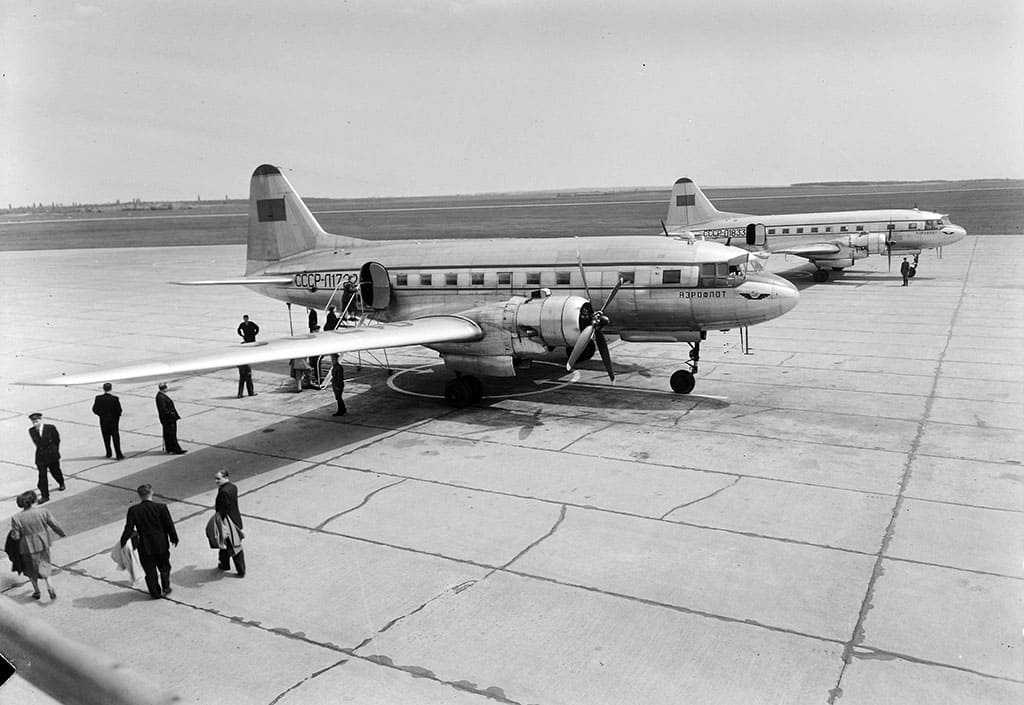 пассажирский самолет, Ил-12, Венгрия