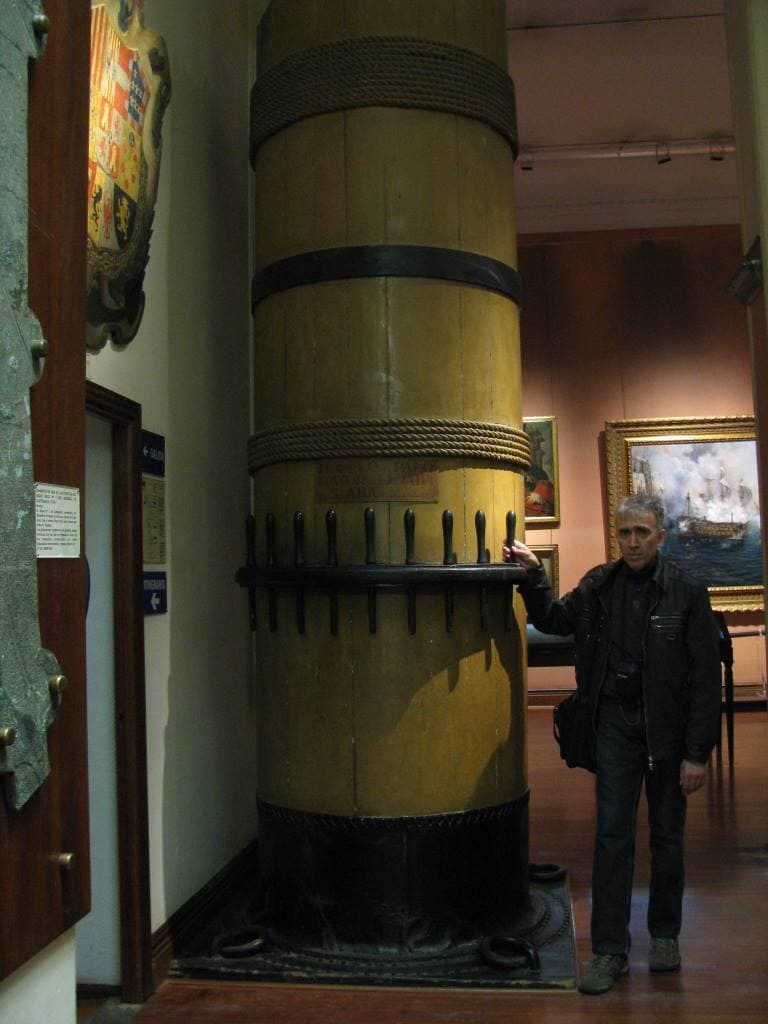 Макет в натуральную величину основания грот-мачты линейного корабля Санта Анна