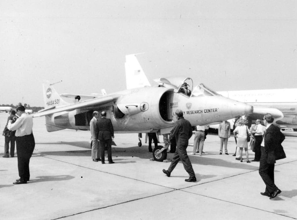двигатель Бристоль, самолет XV-6, США