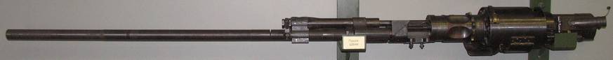 Авиационная пушка ШВАК калибра 20 мм системы Шпитального и Владимирова имела боевую скорострельность 750…800 выстрелов в минуту и начальную скорость снаряда 770…790 м/с в зависимости от его типа 