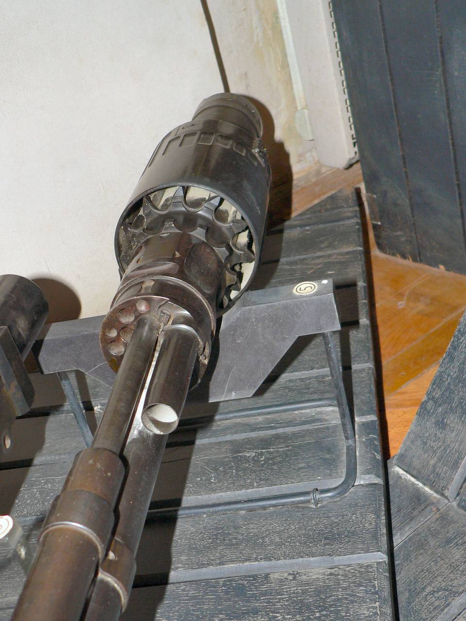 Авиационная пушка ШВАК калибра 20 мм системы Шпитального и Владимирова – вид спереди
