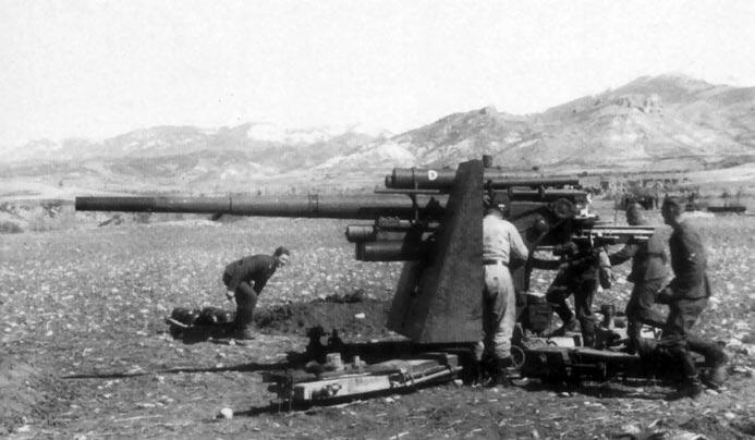 Орудие «Dora», позиция, Балканы, 1941 год