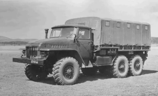 Урал-375, советский грузовик, грузовик повышенной проходимости